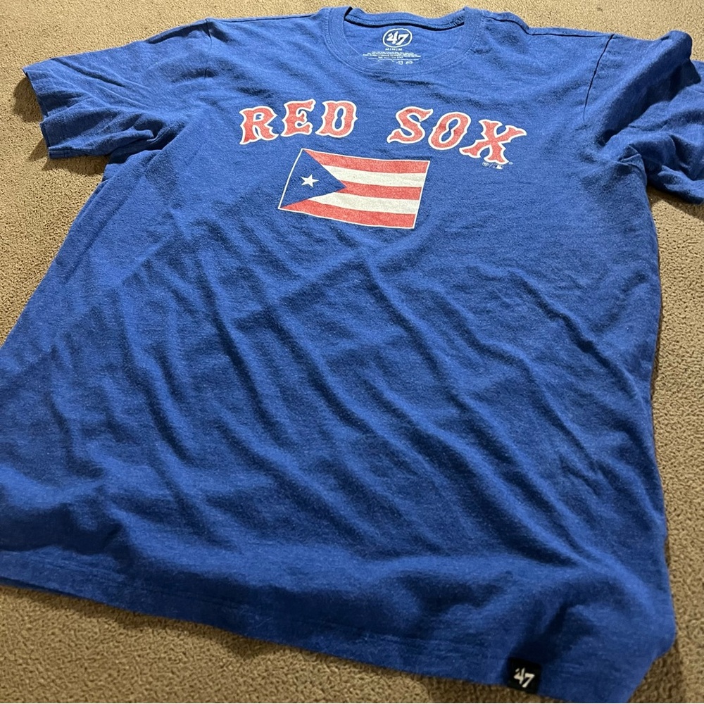 PUERTO RICO BOSTON RED SOX SHIRT FLAG ‘47 NEW ERA MEDIUM T-SHIRT